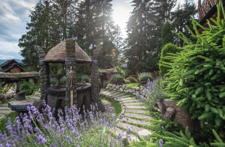 Мангали та альтанки